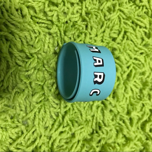 Marc Jacobs I LOVE MARC JACOBS Blue Slap Bracelet - Picture 4 of 5